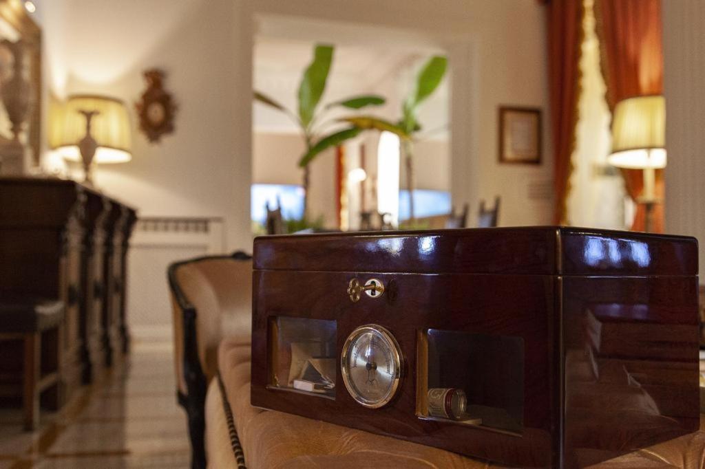 روسانو Palazzo Cherubini-Pools & Wellness المظهر الخارجي الصورة